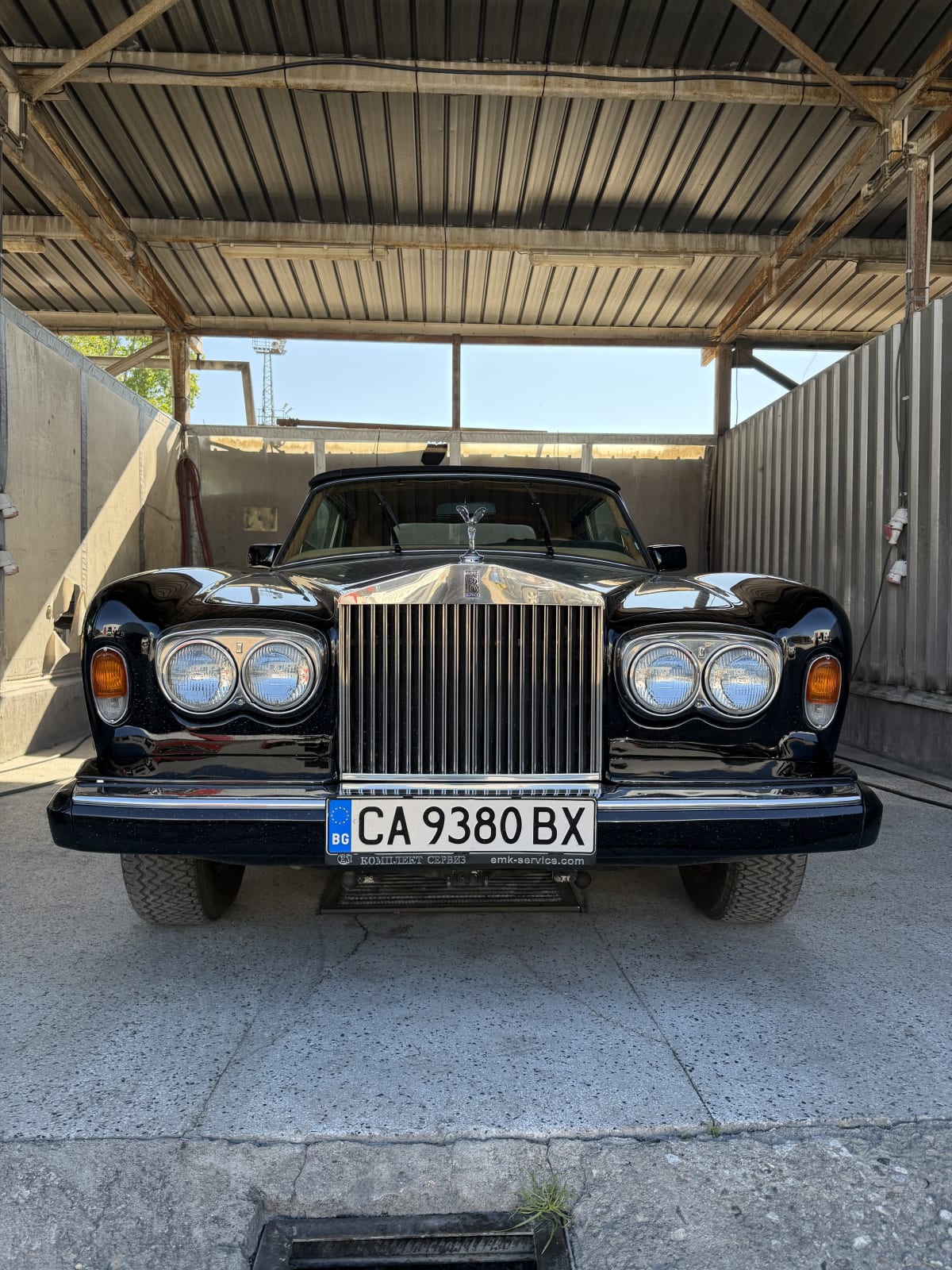Rolls-Royce Corniche II Convertible