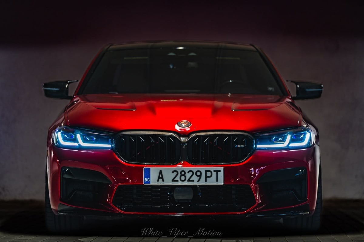 BMW G30