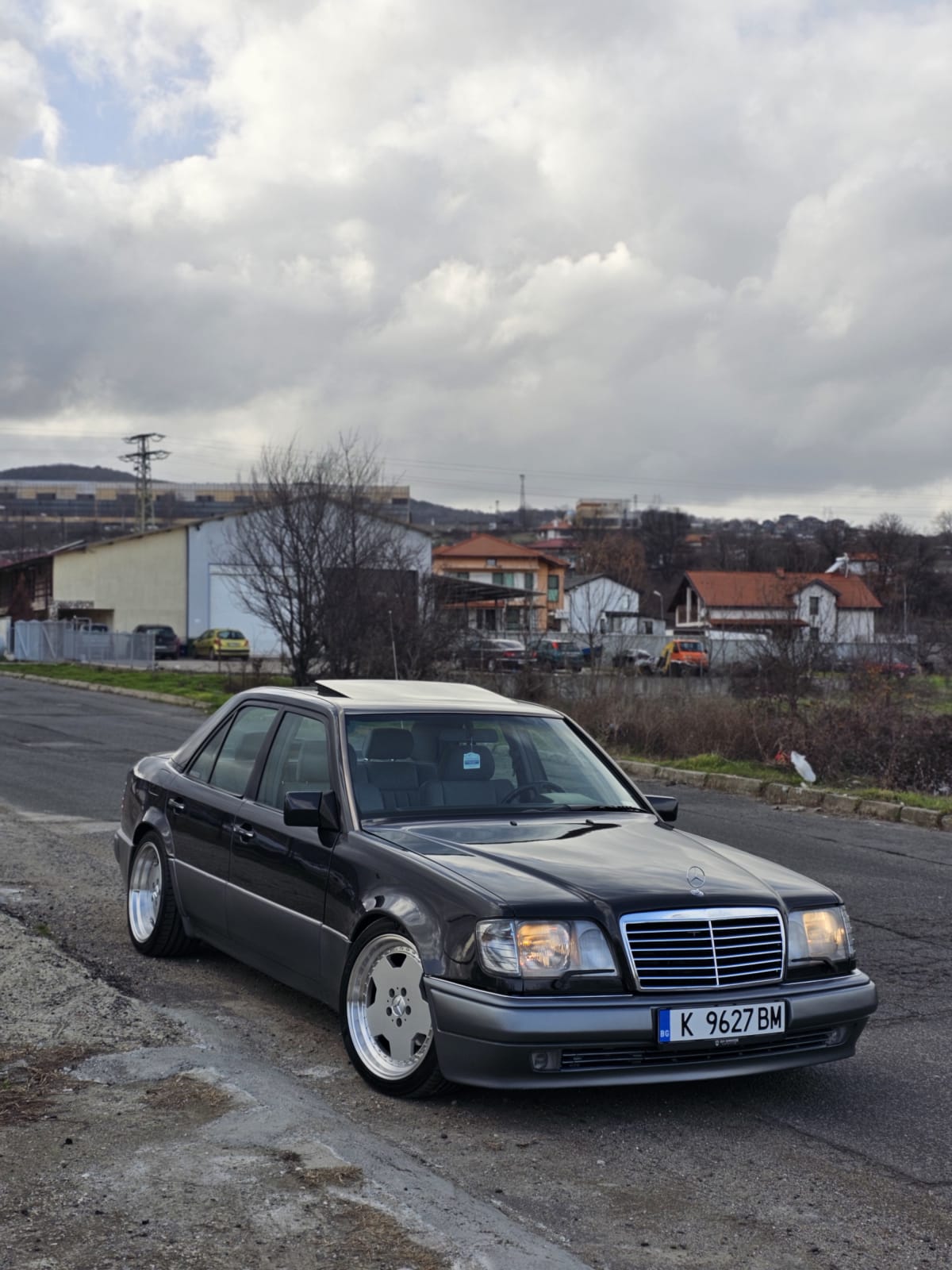 Mercedes E250 W124